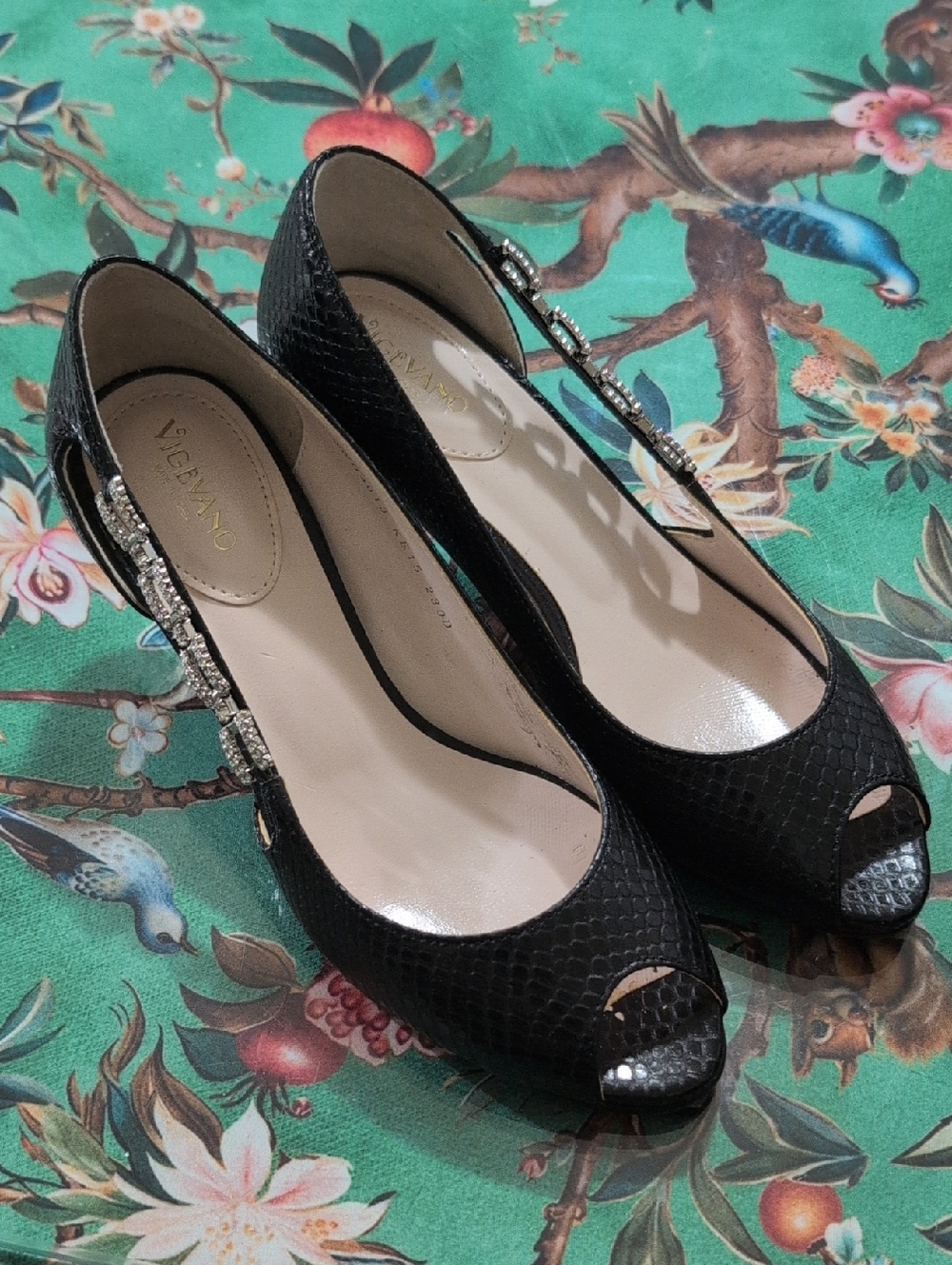 Women's Leather Heels